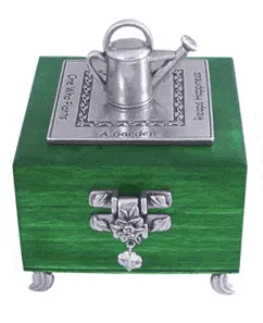 Botanical Garden-Inspired Wooden Box 1